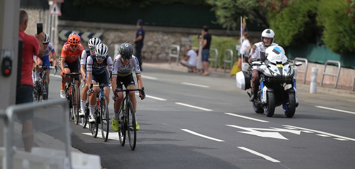 Course by Le Tour : Lizzie Deignan s’impose sur le fil