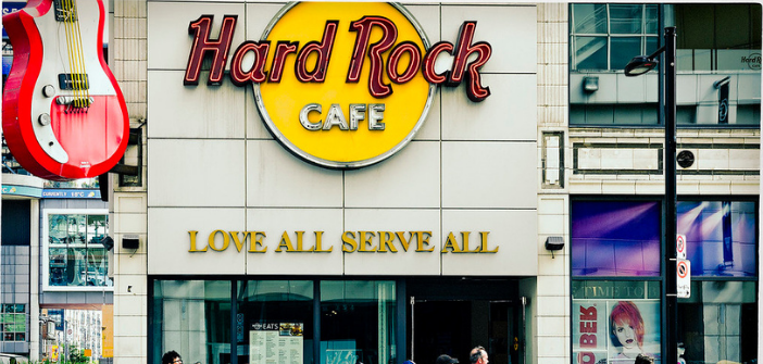 Octobre Rose : soirée caritative au Hard Rock Cafe Nice