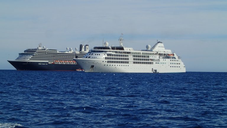 Christian Estrosi interdit les grands navires de croisière